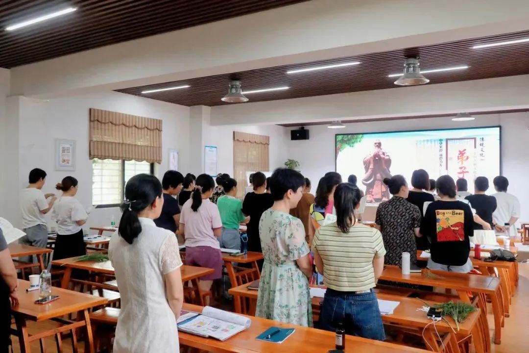 1693189058323678.jpg 1693189058323678.jpg