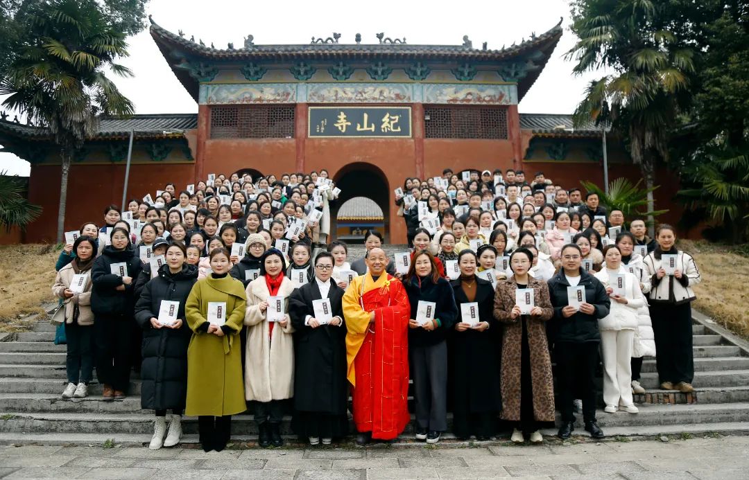 垂爱众生，积福存善｜菲朗集团纪山寺放生祈福活动圆满成功