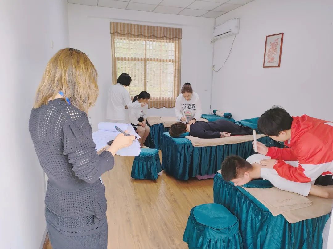 1744853748247090.jpg 1744853748247090.jpg